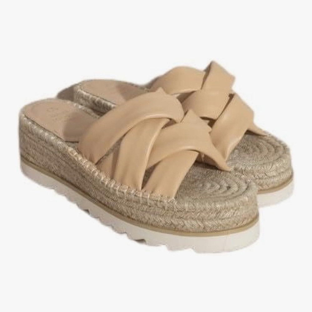 Oasis Women's Tan Espadrille Sandals